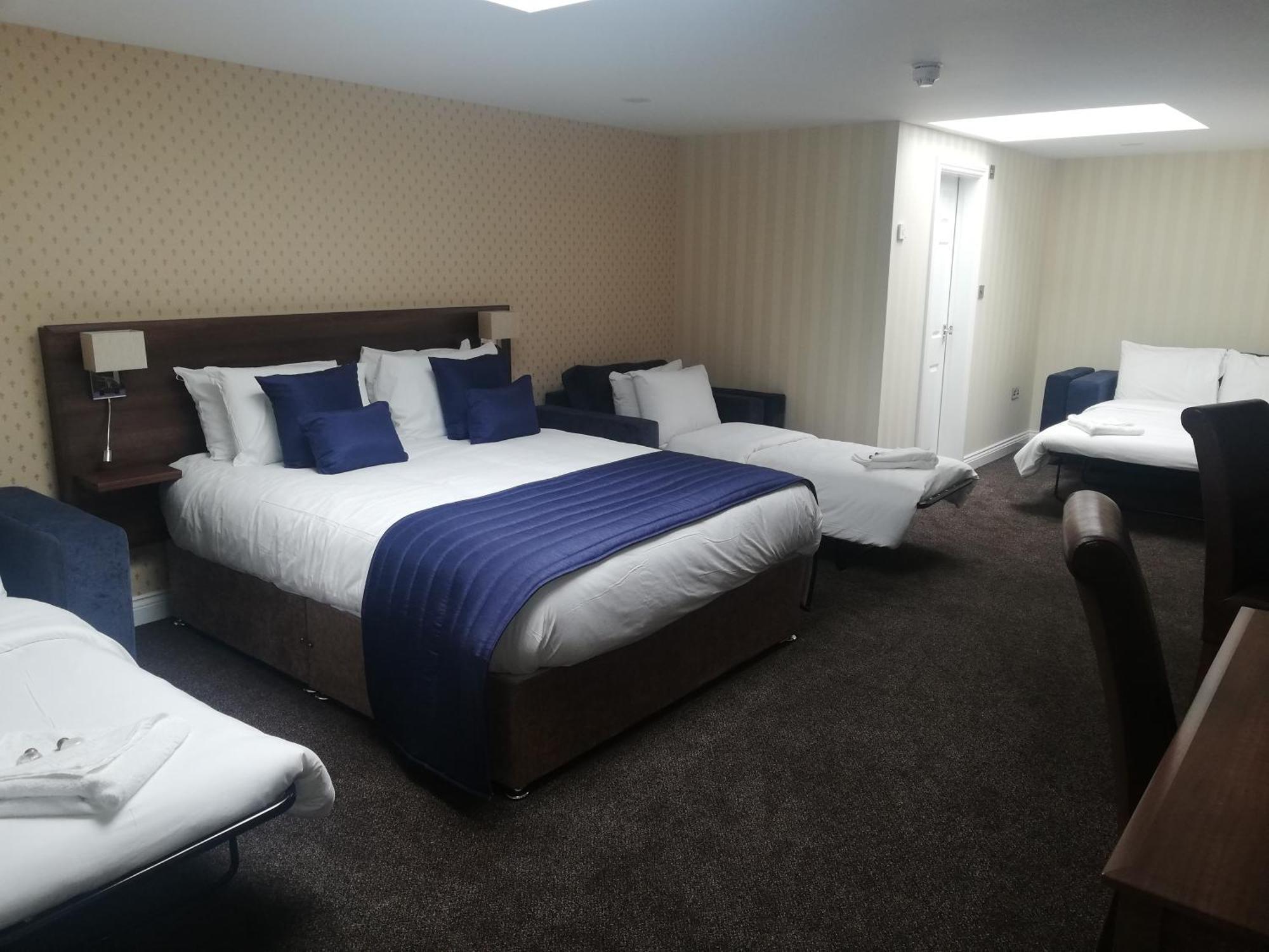 Kings Croft Hotel Pontefract Exterior photo